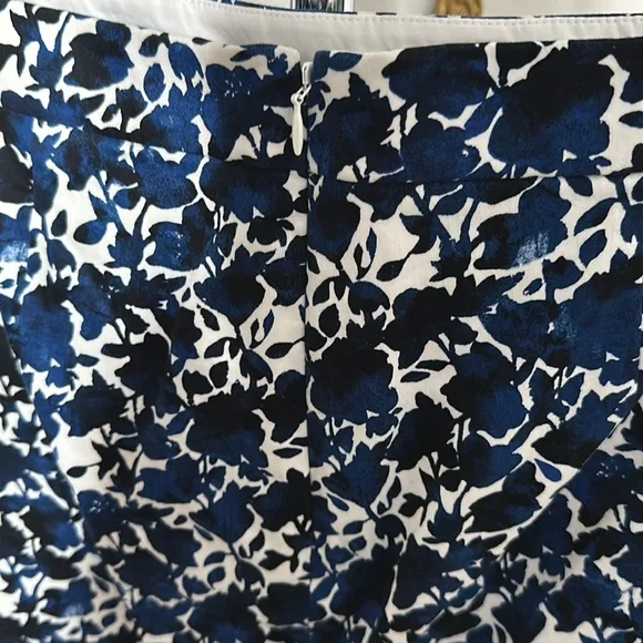 J.Crew floral skirt - Picture 3 of 4